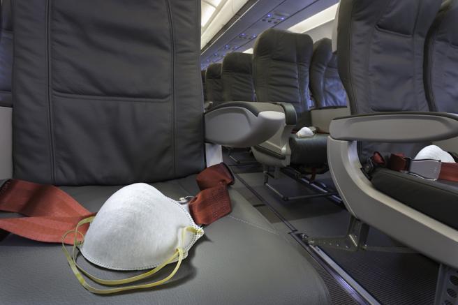 Las regulaciones dentro de los aviones cambiarán pero aun se desconoce su alcance